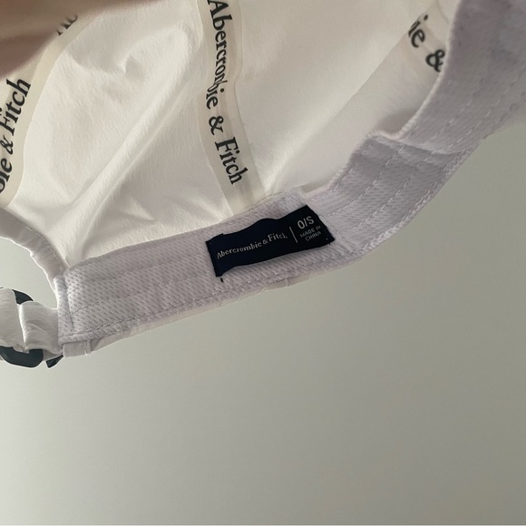 Abercrombie White Ball Cap - Picture 6 of 6